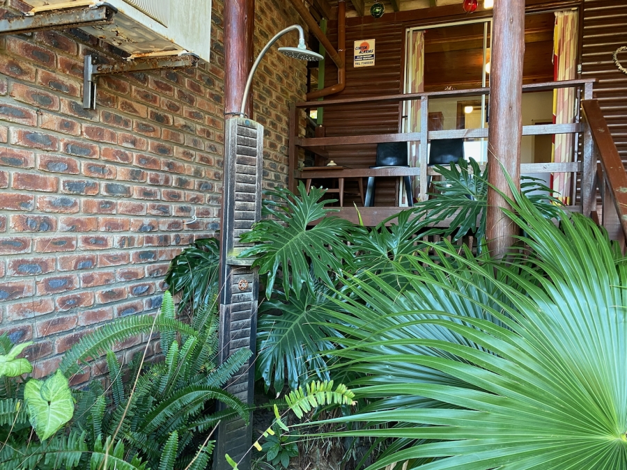 7 Bedroom Property for Sale in Cintsa East Eastern Cape